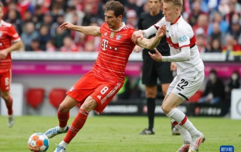 BBIN电子-关于斯图加特球员观战比赛，积极总结学习经验的信息